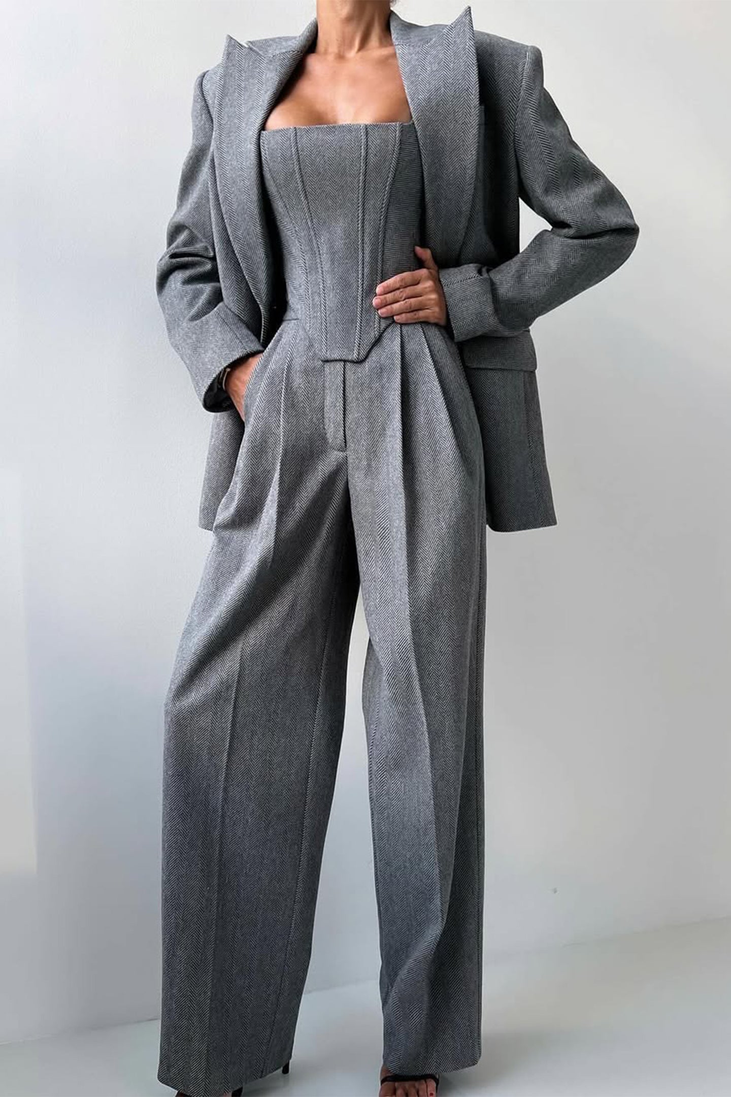 Dolcia - Dreiteiliges Set mit doppelreihigem Blazer